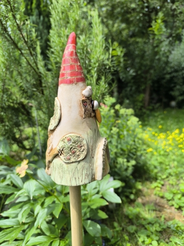 Preview: Ohrwurmhaus, Käferzipfel, Insektenhotel, Zaunhocker - Frecher Vogel