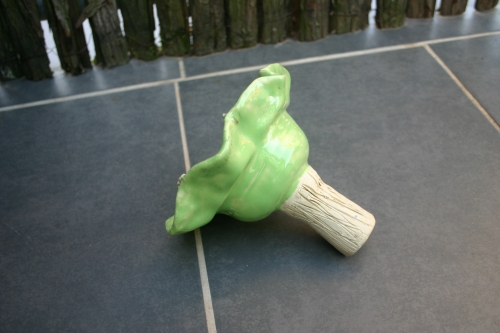 Preview: XL Steck-Insektentränke, apfelgrün