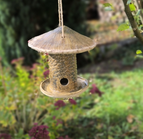 Vogelfuttersäule grün-braunC