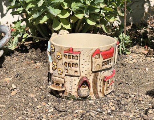 Preview: Mediterraner Blumenübertopf "Toska-E" mit Häusern, Brunnen, Bäumen und vielen Details