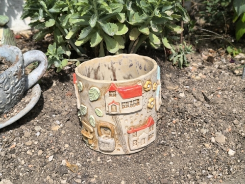 Mediterraner Blumenübertopf "Toska-H"