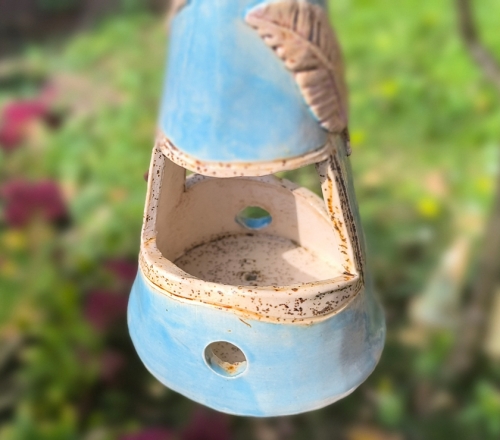 Preview: Vogelfuttertürmchen "Feder" Keramik, handgearbeitet